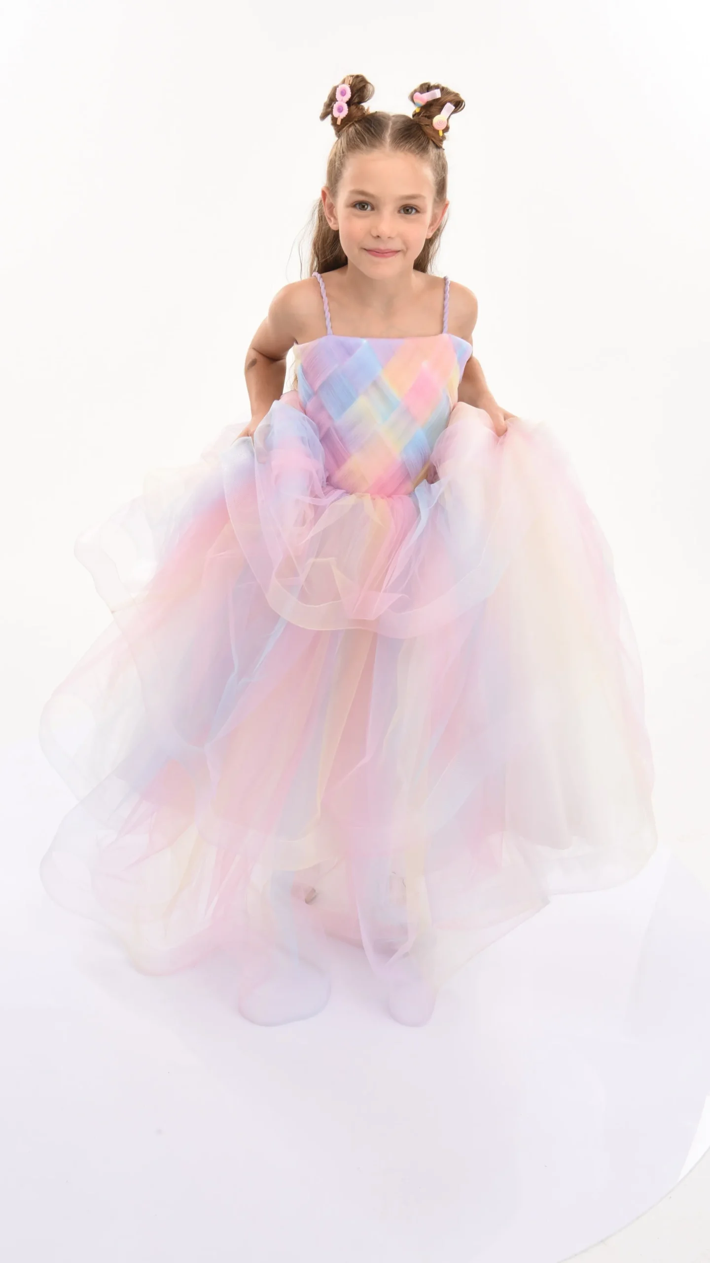 multicolor_woven_tulle_go_4.webp Multicolor Woven Tulle Gown